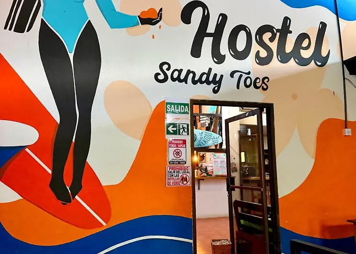 Hostel Sandy Toes *