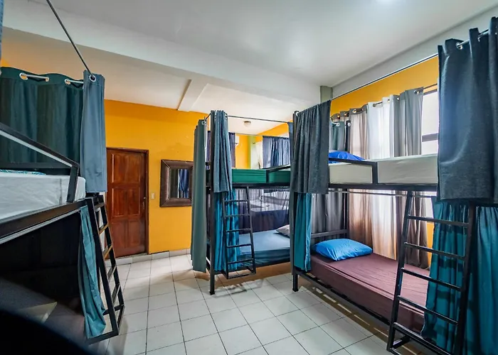 Hostel Sandy Toes Samara